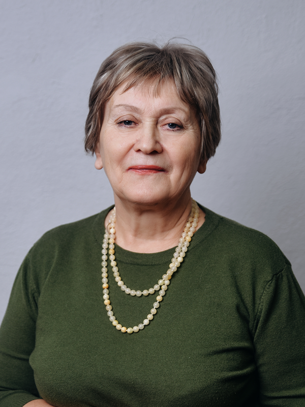 Макарова Лидия Владимировна.